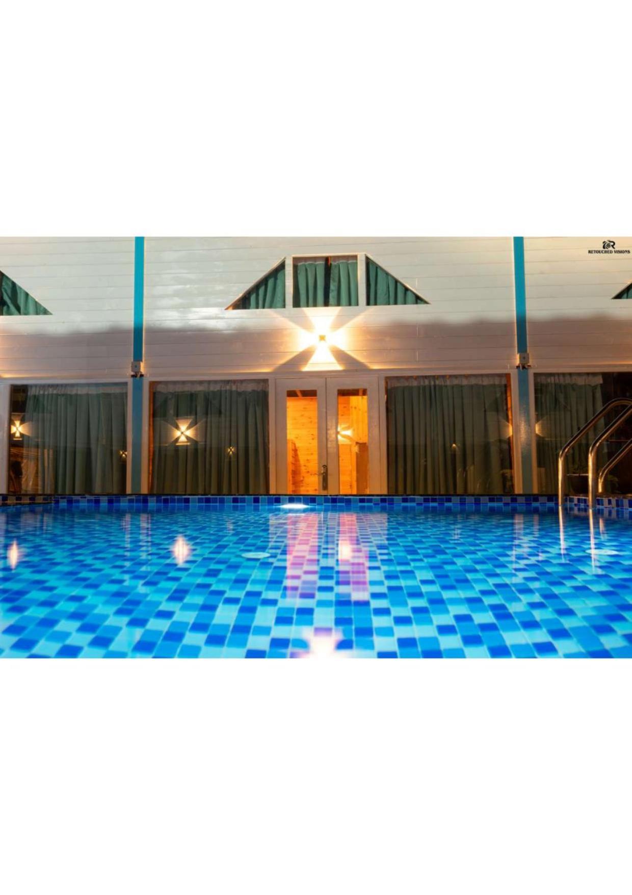 Resort Bayview Pool *