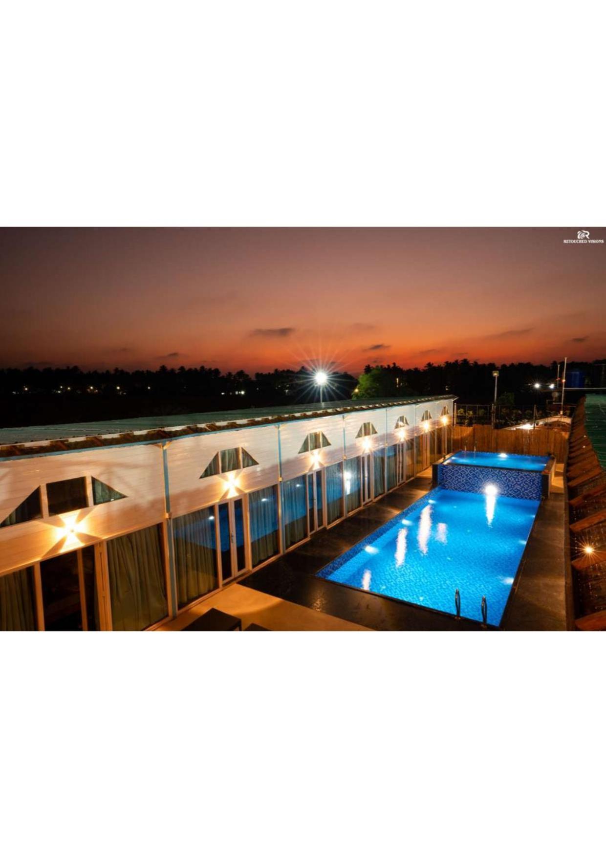 Bayview Pool * Anjuna