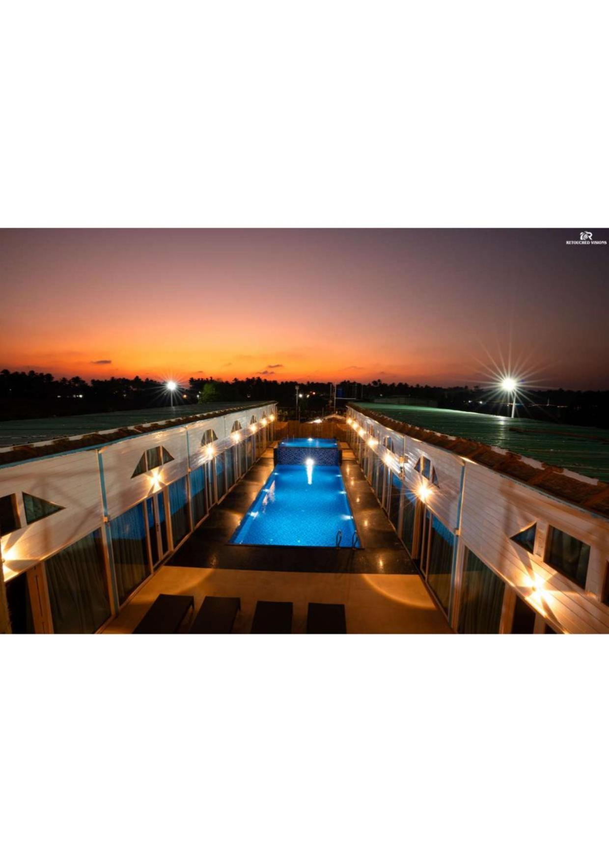 Bayview Pool Resort *